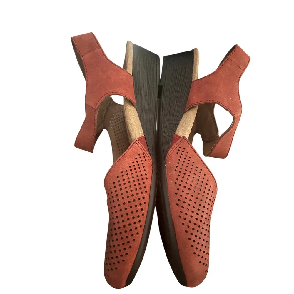 Rockport Cobb Hill Red Leather Perforated Wedge Relaxed Casual Sandals